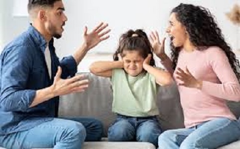 مشکلات والدین و نوجوانان چیست؟